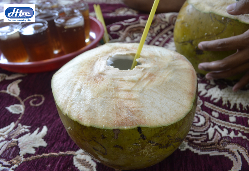 Bị tiêu chảy uống nước dừa được không​? 